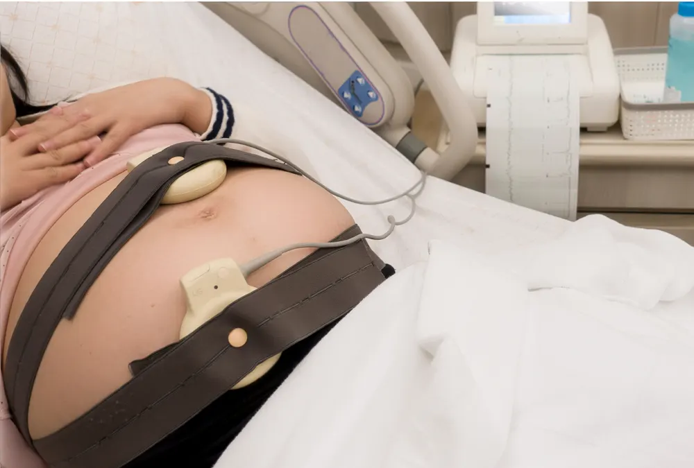  Irineópolis reforça atendimento pré-natal com novo aparelho de cardiotocografia 