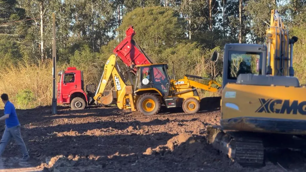 Porto União inicia construção de 30 novas casas populares no Conjunto Vila Verde 