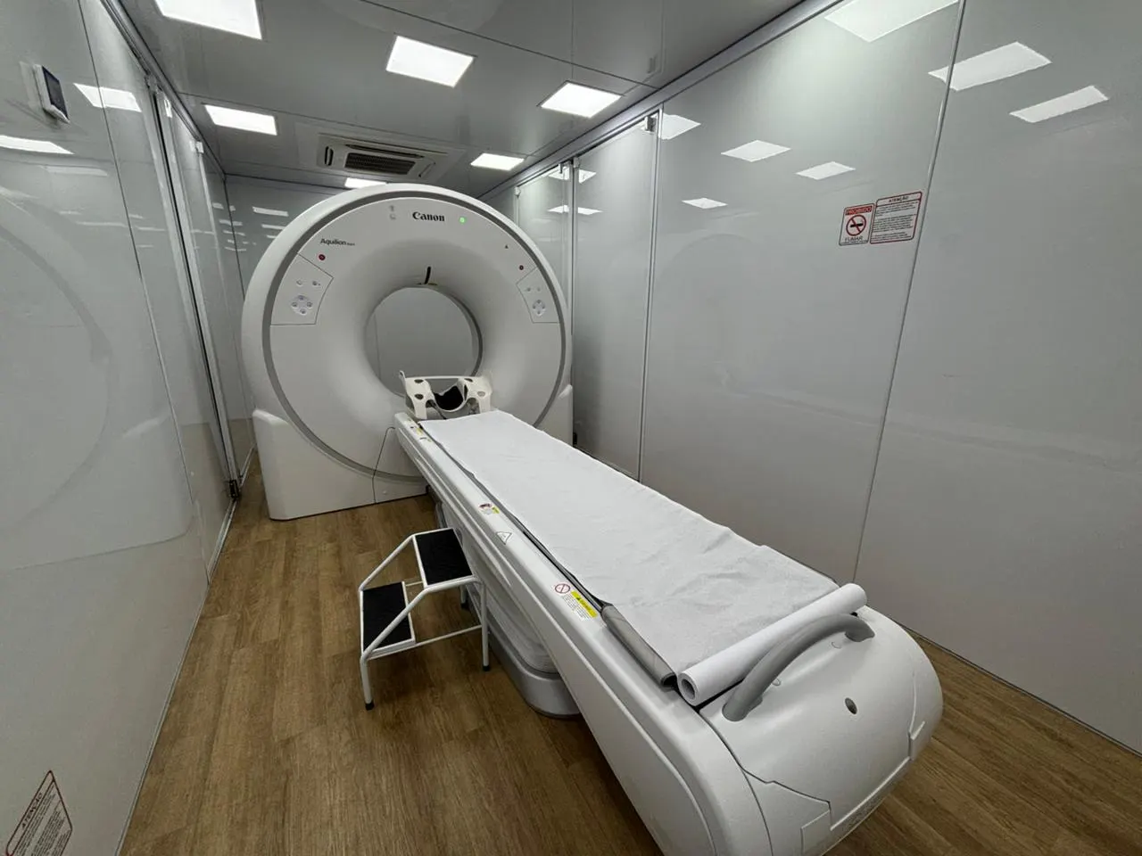 Unidade móvel do SUS inicia atendimentos de tomografia em União da Vitória 