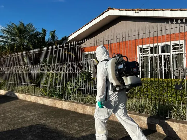 União da Vitória realiza pulverização contra a dengue no bairro São Bernardo 