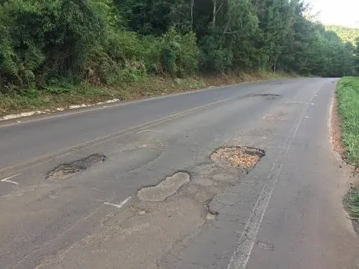 Câmara de Porto União debate precariedade e cobra explicação sobre obras na SC-135 