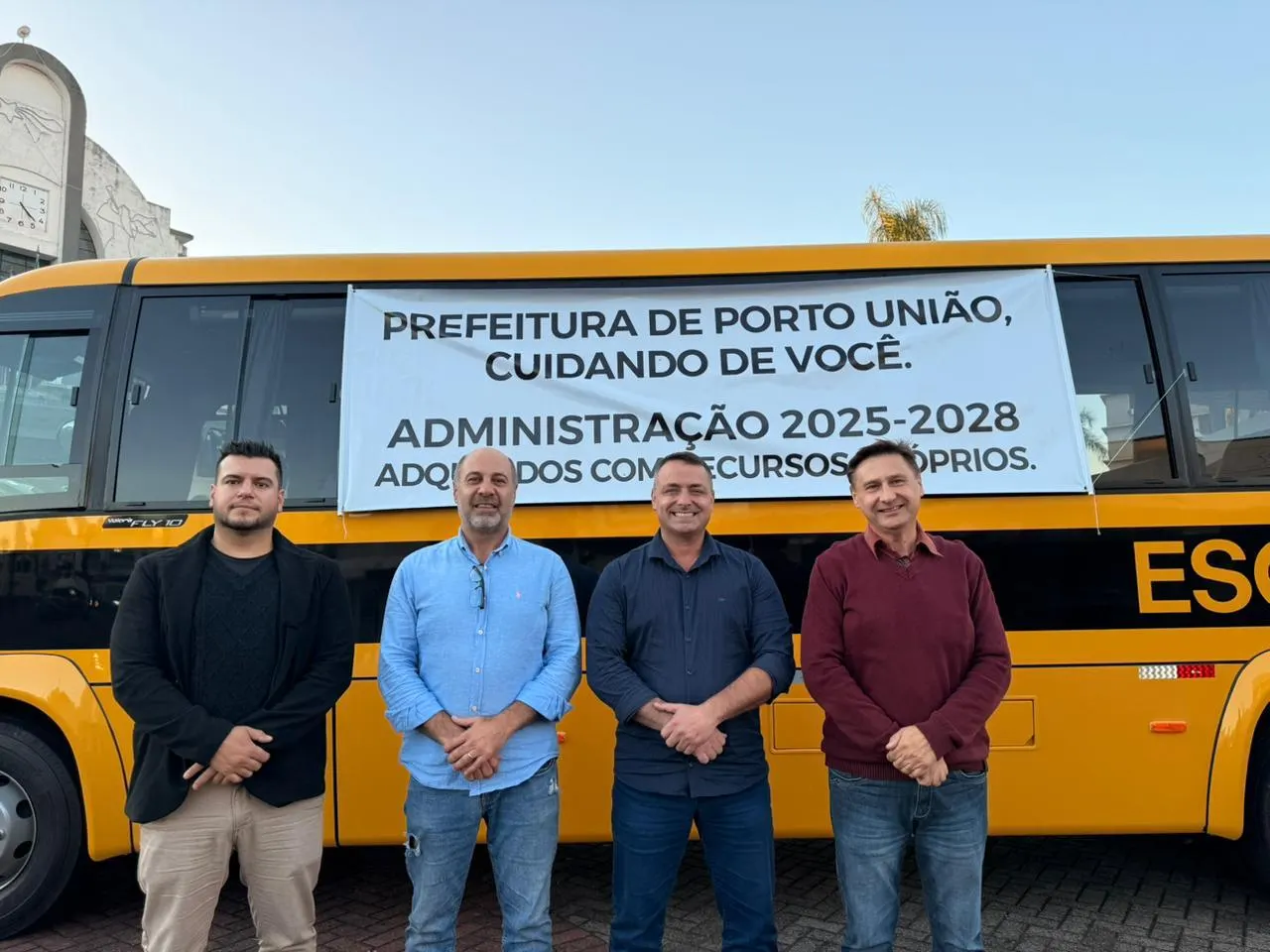 Prefeitura de Porto União amplia frota escolar com novo ônibus adquirido com recursos próprios 