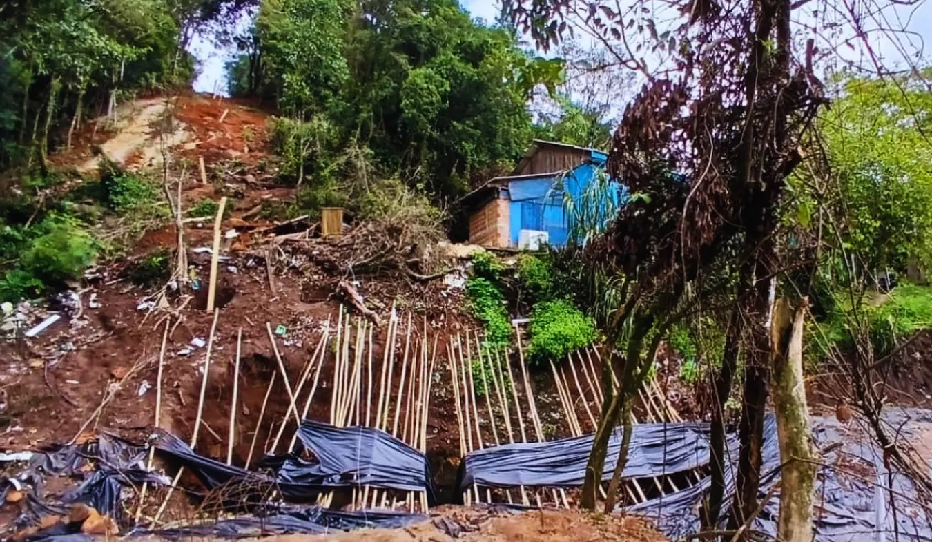 Obra do funicular no Morro da Cruz gera debates  