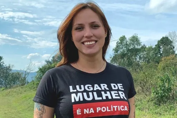  Novo rumo político para a vereadora Thays Bieberbach