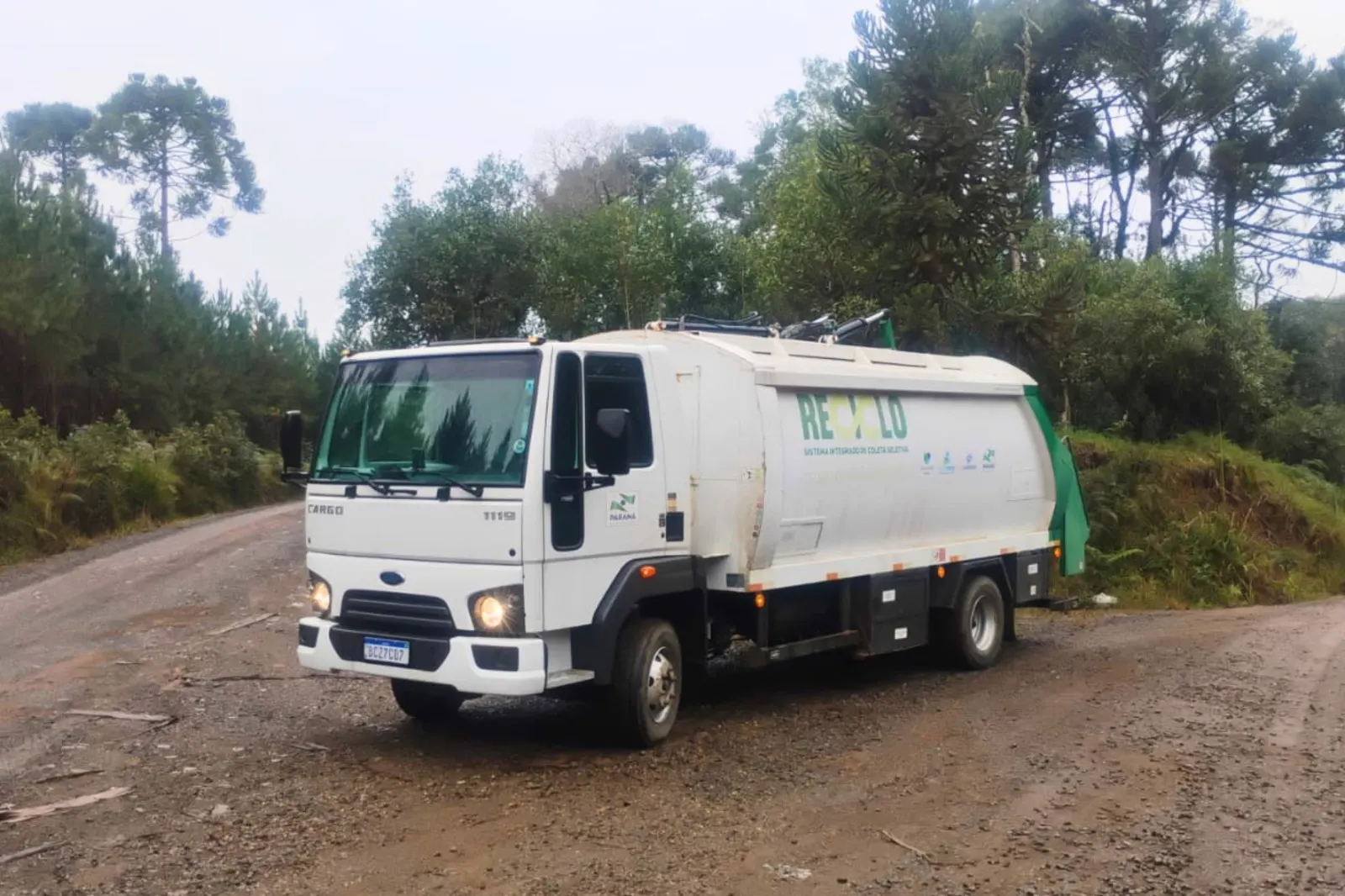 Coleta seletiva de recicláveis no interior de União da Vitória