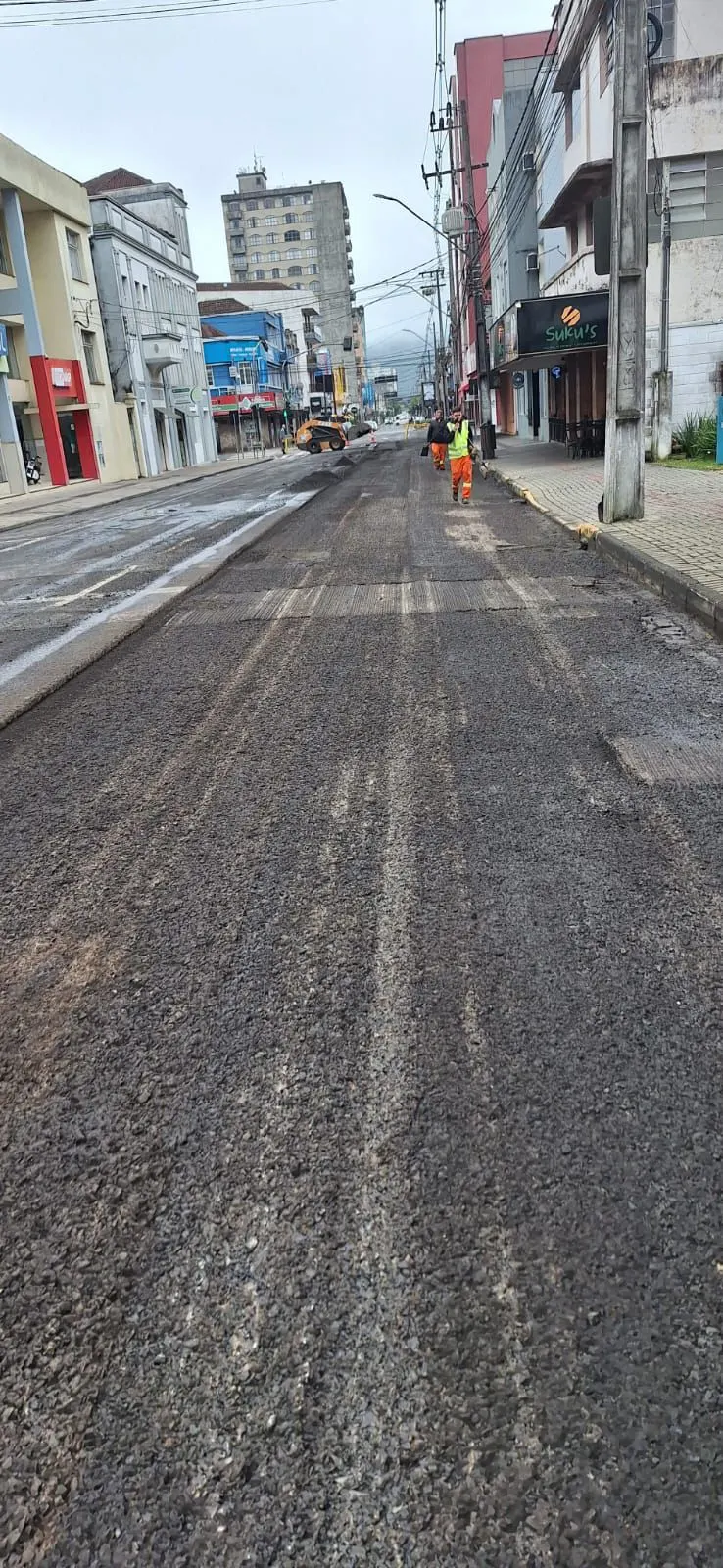Atenção motoristas e moradores: a Rua Matos Costa em Porto União está em obras. 