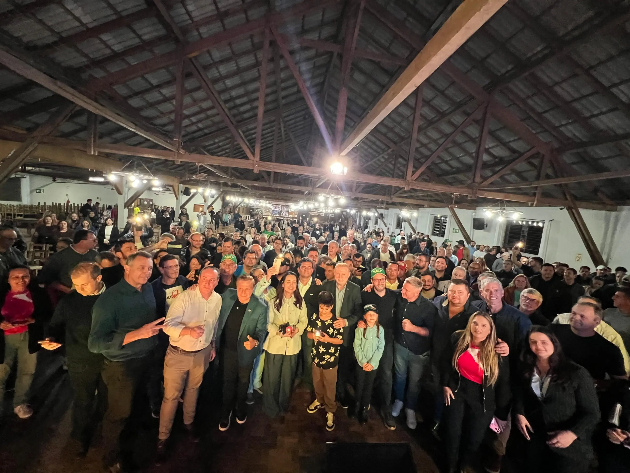 Encontro reúne lideranças em União da Vitória e Sergio Moro responde temas relevantes para a região