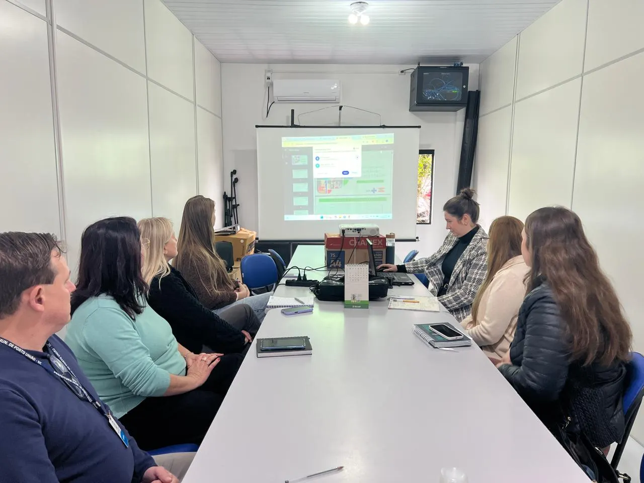 Saúde de Porto União recebe equipe regional para fortalecer a Atenção Básica 