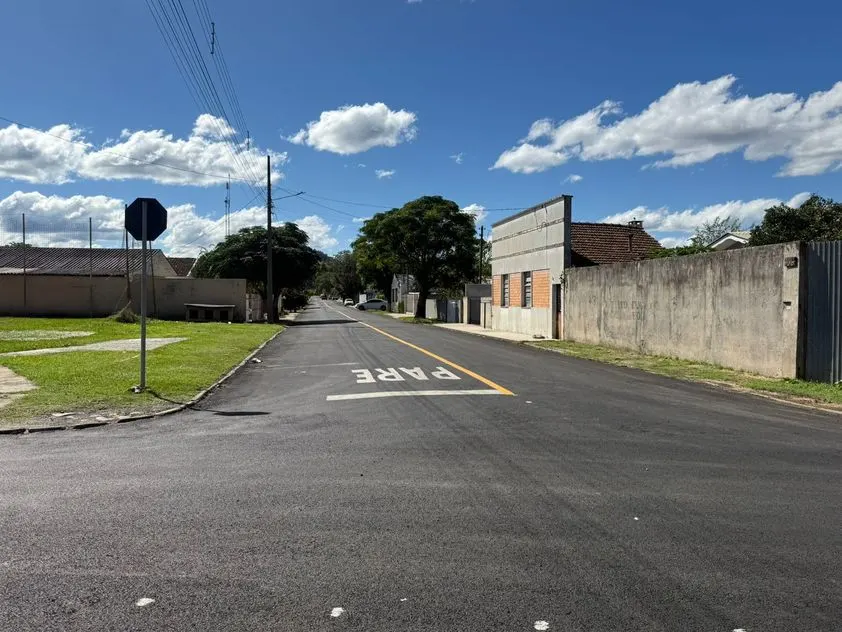 Asfalto novo transforma realidade no bairro Sagrada Família, em União da Vitória