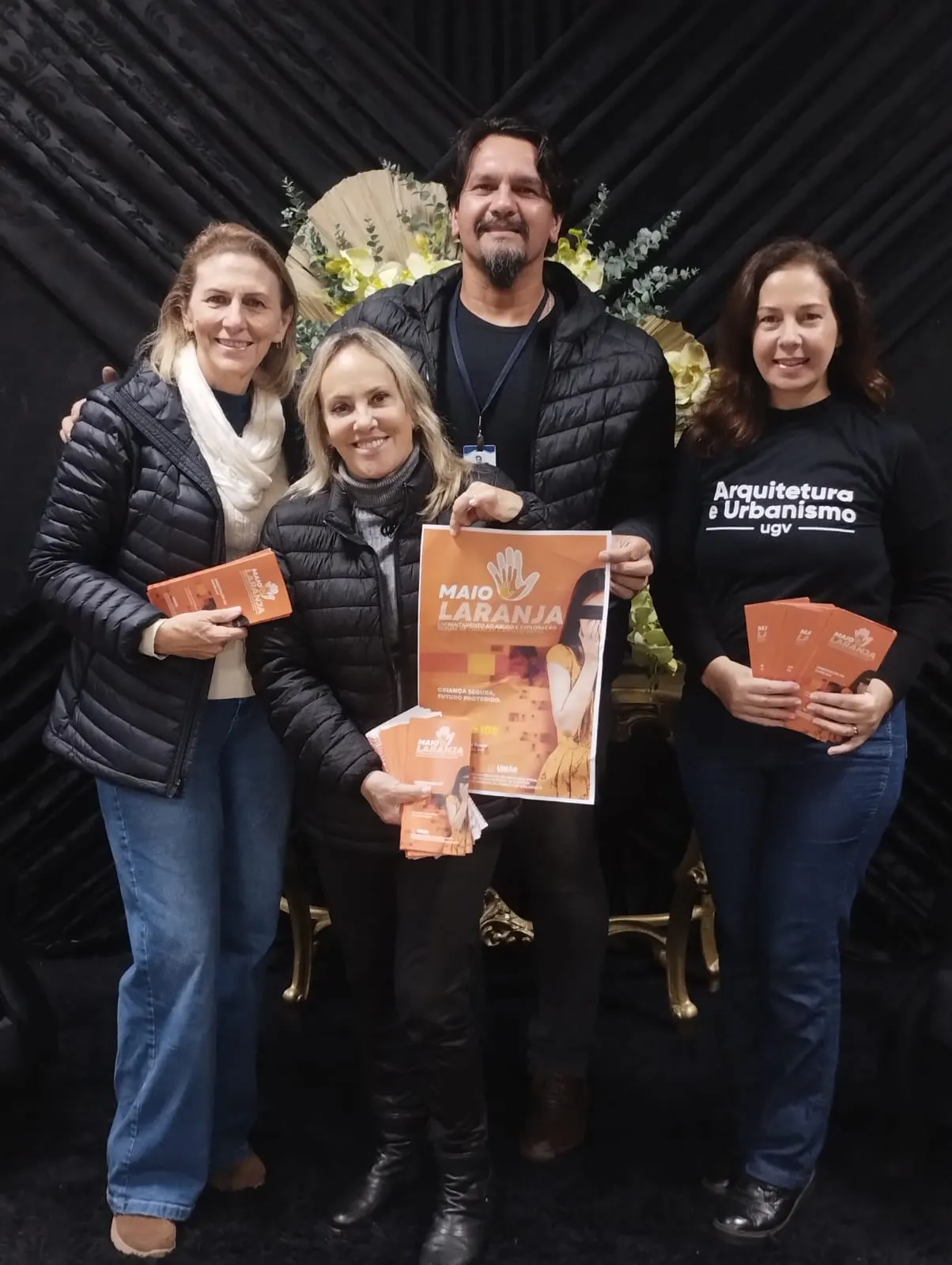 Ação do Maio Laranja leva conscientização ao público durante evento da UGV 